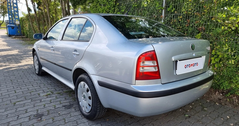 Skoda Octavia cena 12900 przebieg: 265000, rok produkcji 2008 z Warszawa małe 326